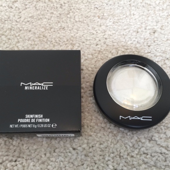 3 x NIB Mac Mineralize Skinfinish Powder - Picture 1 of 3